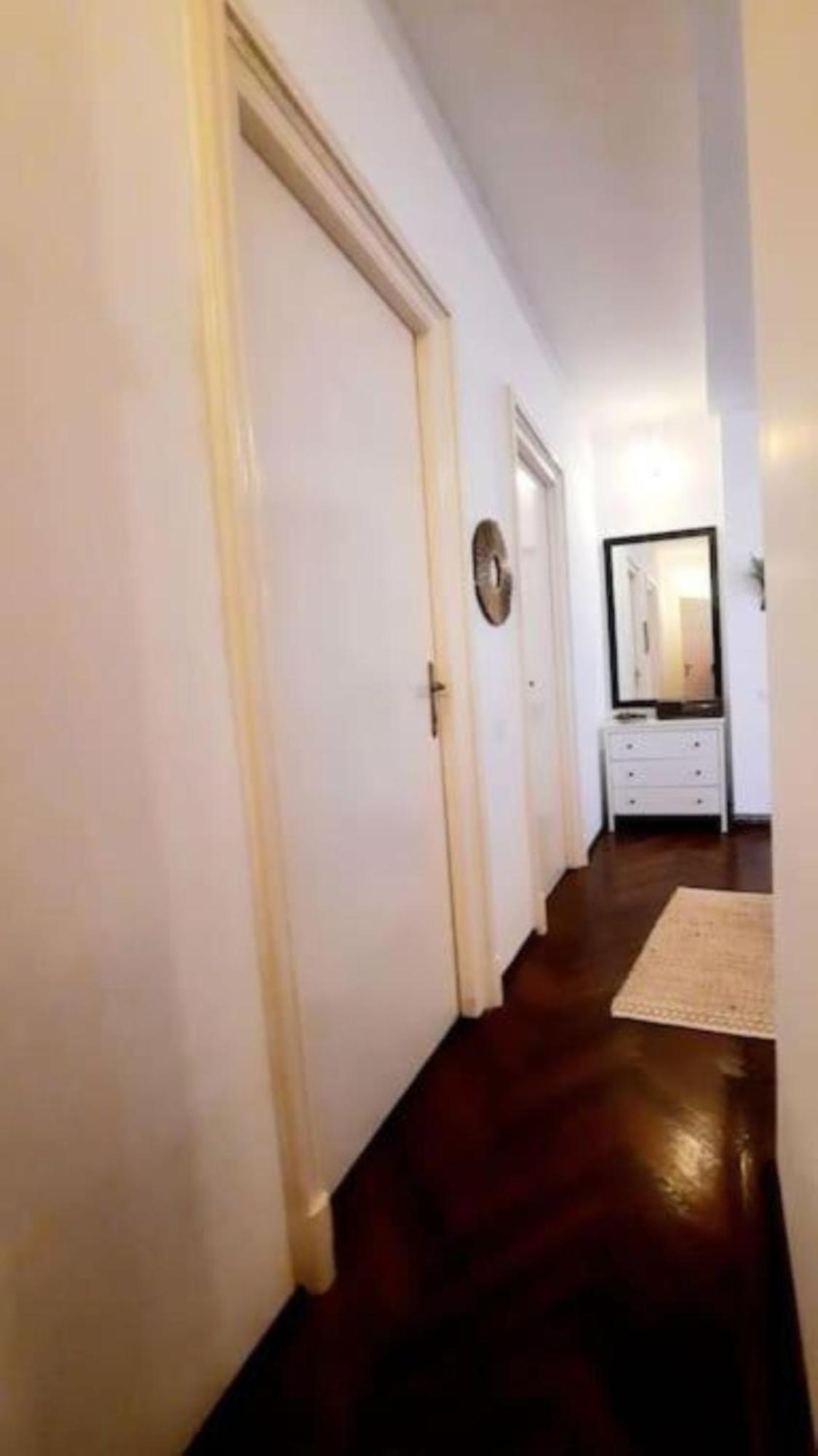 2 Bedroom Serviced Belle Vue By The Park Apartment Timisoara