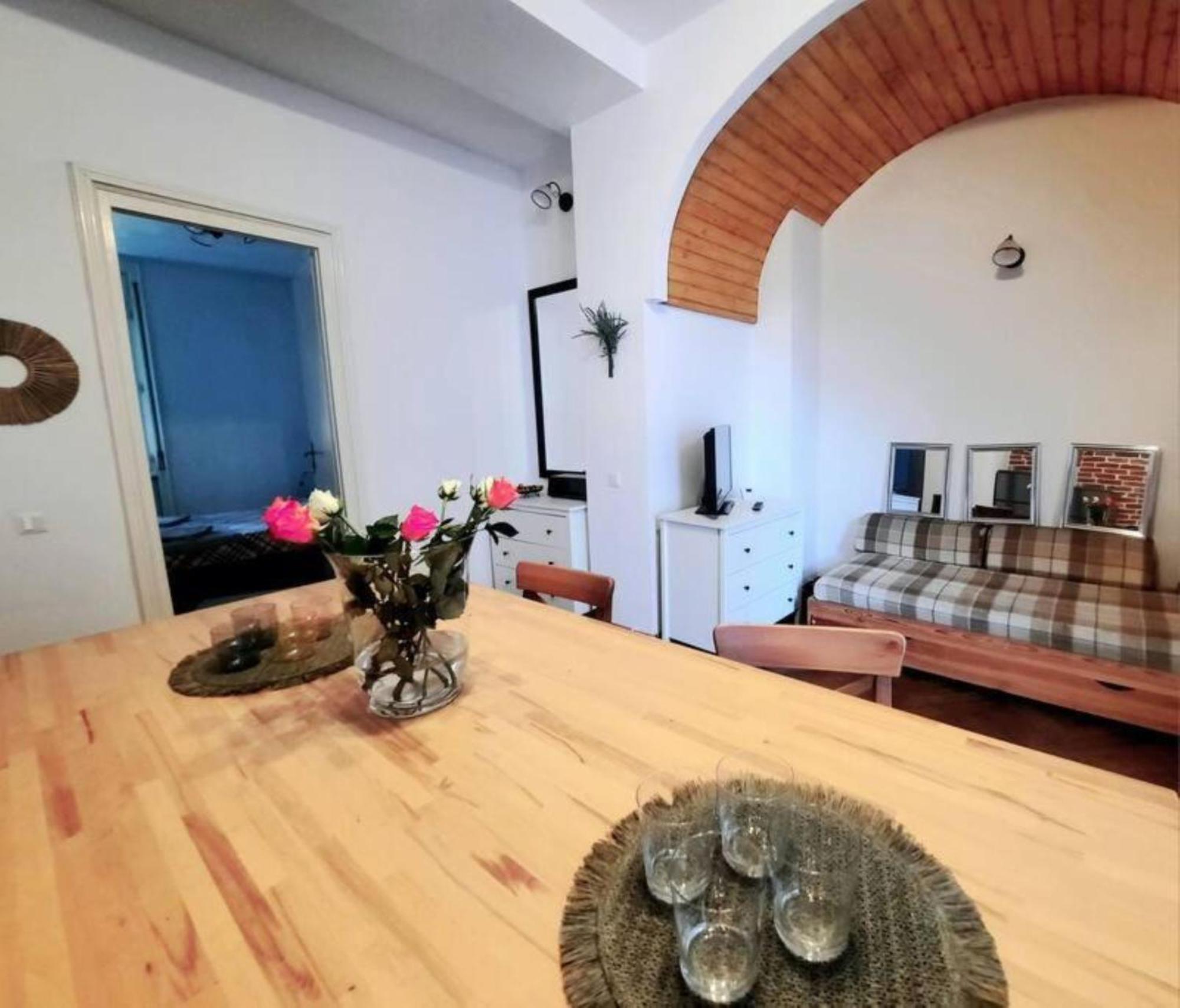 2 Bedroom Serviced Belle Vue By The Park Apartment