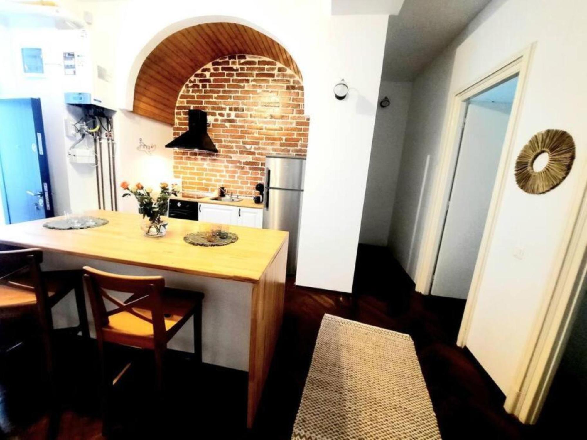 2 Bedroom Serviced Belle Vue By The Park Apartment